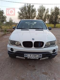 بی ئێم دەبڵیو X5